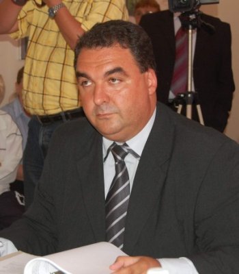 Secretarul Primăriei Mangalia, Daniel Vlădescu, suspectat de tentativă de fraudare a alegerilor